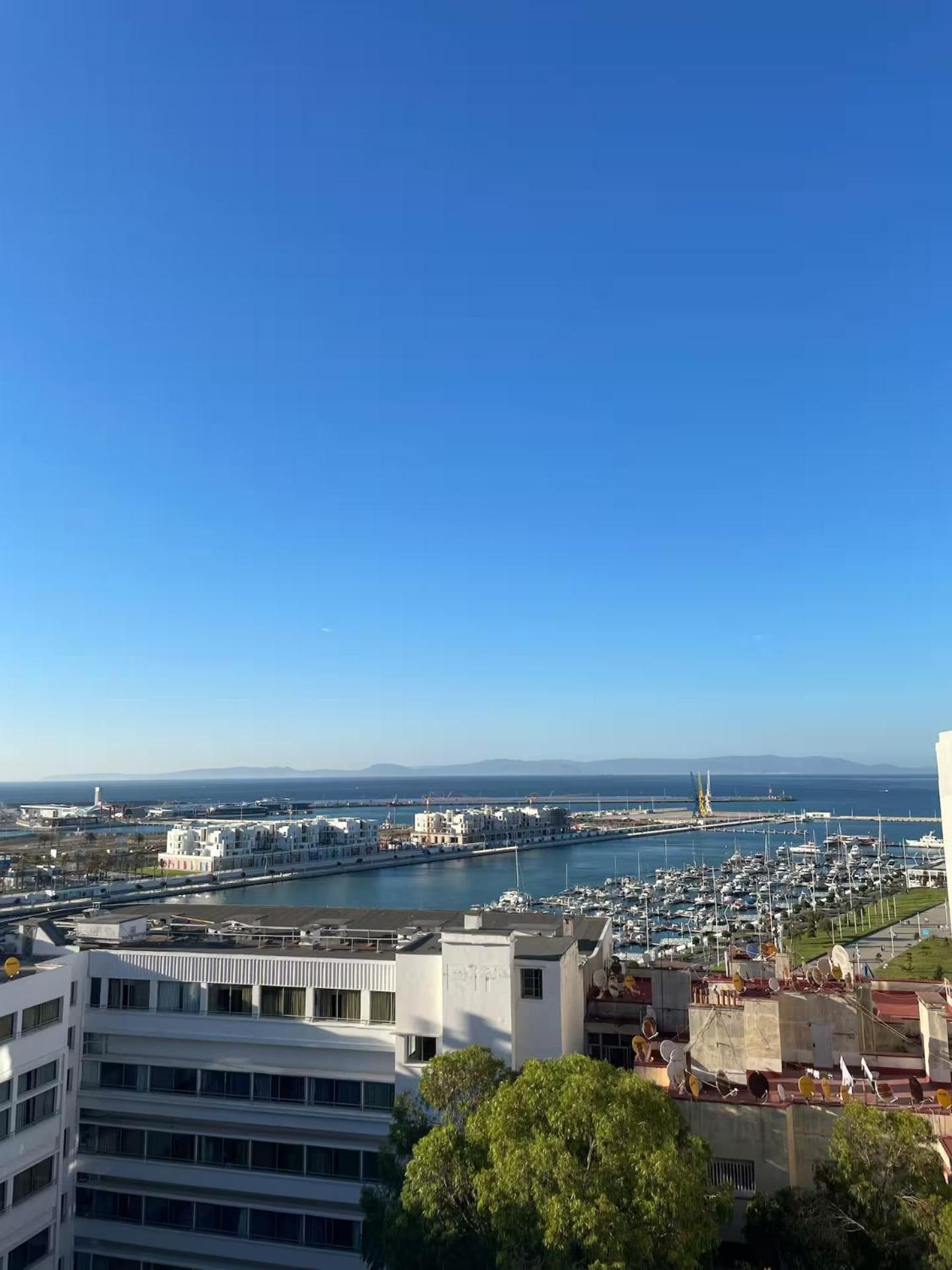 Beautiful 3-Bedroom Apt In The Heart Of Tangier Tânger Exterior foto